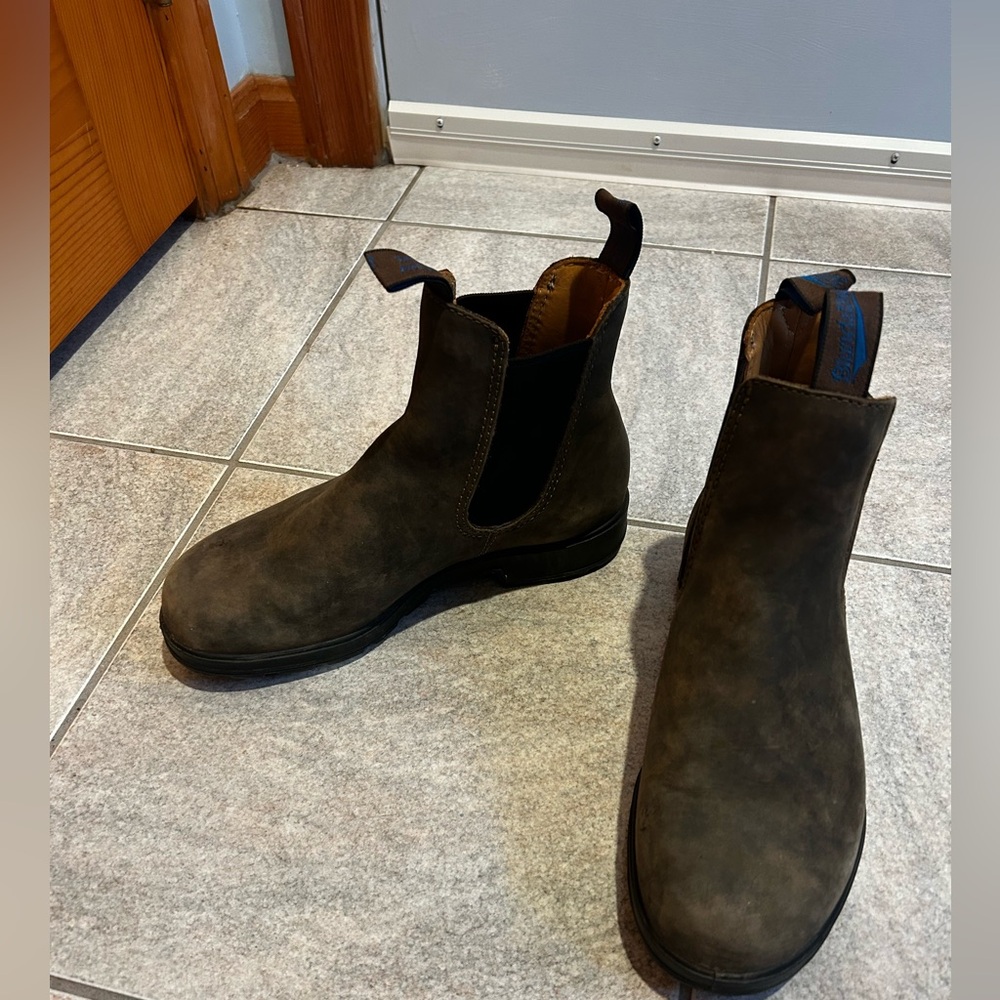 Blundstone women’s 2273 thermal boots - Picture 2 of 4